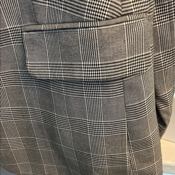 Boden Classic Gray Check Blazer - Picture 4 of 7
